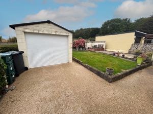 Photo 16- click for photo gallery